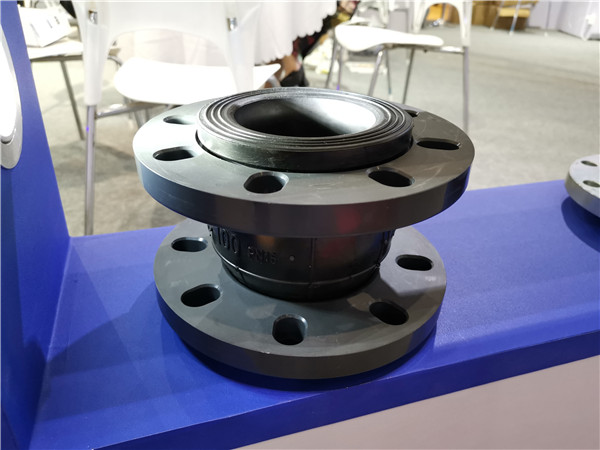 冷卻水循環(huán)系統(tǒng)用PVC法蘭可曲撓橡膠接頭 冷卻水循環(huán)系統(tǒng)用PVC法蘭可曲撓橡膠接頭